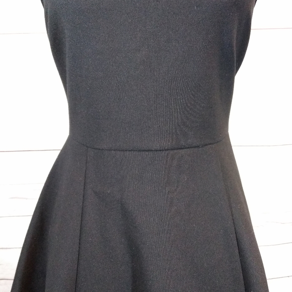 Elizabeth and James dress sleeveless laser cut - Picture 7 of 12